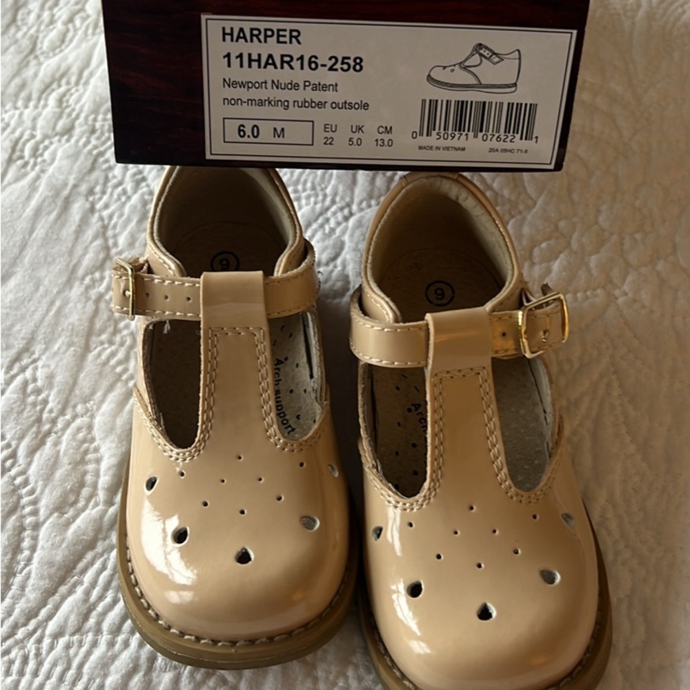 Basically Brand New! Footmates Nude Patent Leather Shoes - TBBC Exclusive